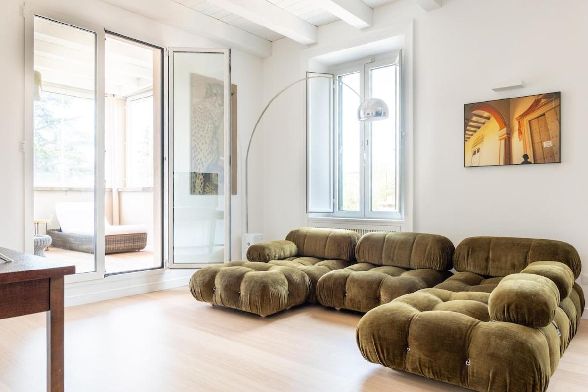 Luxurious With A Terrace Appartamento *